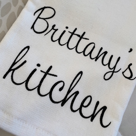 ⚫️Brittany’s Kitchen towels - Picture 2 of 3